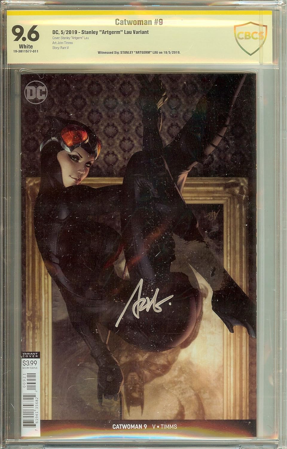 Catwoman #9 Stanley Artgerm Lau CBCS (not CGC) 9.6